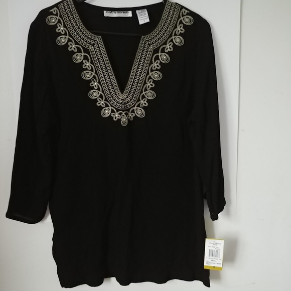Cathy Daniels Tops - Cathy Daniels black tunic size small new with tag